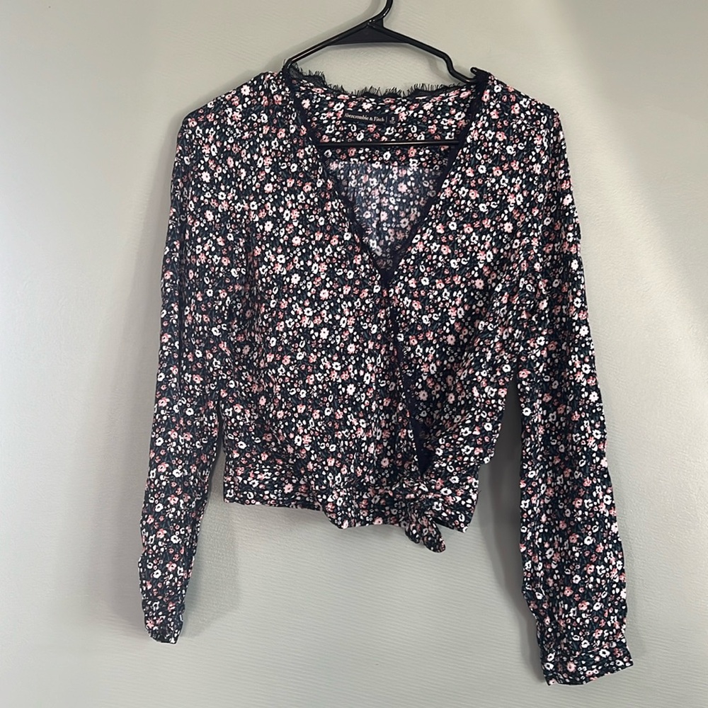 Abercrombie & Fitch Floral Top
